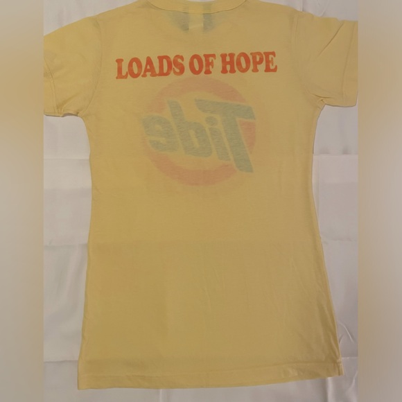 Junk Food t-shirt, Tide logo, Yellow, Vintage look, Y2K, 00s, “Loads of Hope” - Picture 4 of 13